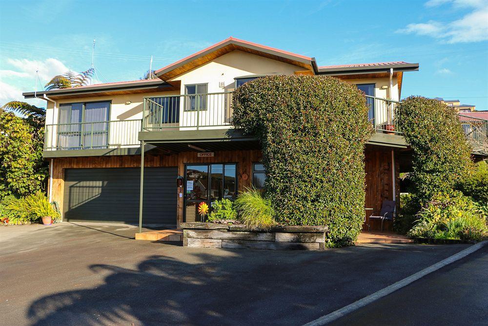 Kaiteri Motels And Apartments Кайтерітері Екстер'єр фото